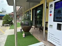 Okhome Hostel