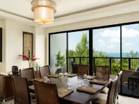Raffles Seychelles - parking