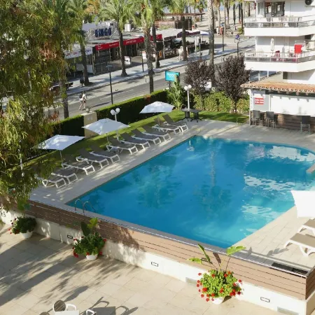 Hotel Planas