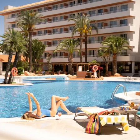 Tent Calvia Beach