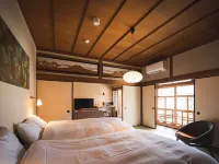 Uchiko-Inn Kura - Homestays