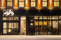 Hotel 38 New York City, Tapestry Collection by Hilton Hotels in 