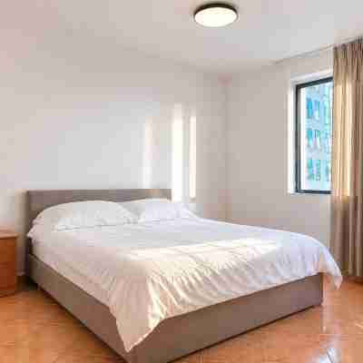 2BR Near Beach  Big Terrace Free Parking Others