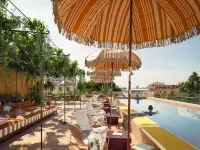 Experimental Roma - Rooftop Pools