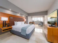 Radisson Hotel Santo Domingo - Parkplatz