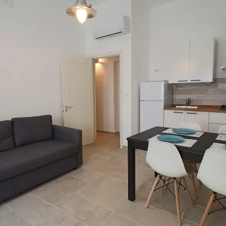 Casa Nausica Elegant Apartment Facing the Aragonese Castle