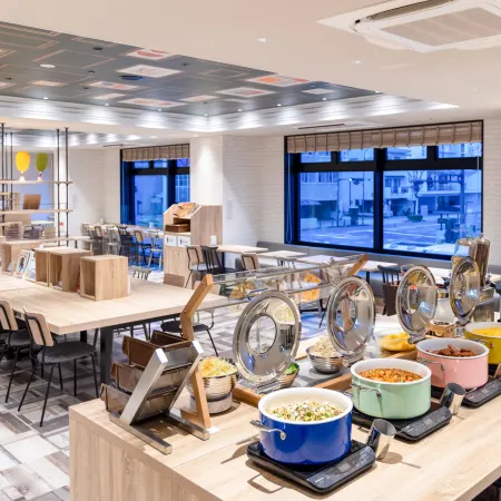 Comfort Hotel Takamatsu Отели рядом с достопримечательностью «Выставочный центр Sun Messe Kagawa»