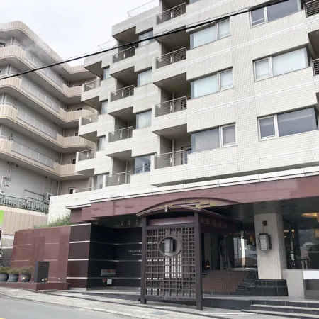 Atami Season Hotel