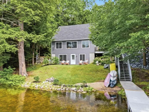 Big Pines Cabin- Belgrade Lakes Waterfront Retreat with Private Dock - Wi-Fi