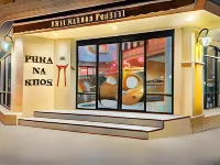 Phra Nakhon Poshtel Hotels near Grand Palace