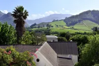 Franschhoek Boutique Hotel - Lion Roars Hotels & Lodges - Mountain view