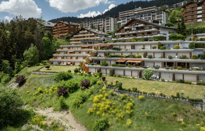 Terrasse des Alpes 708