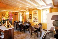 Chambres D Hotes la Joyeuse - Pools