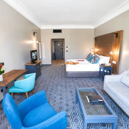Fiesta Royale Hotel