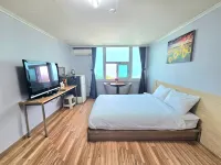 Yangyang Naksan Pebble Beach - Motels