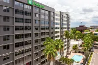 Holiday Inn TAMPA WESTSHORE - AIRPORT AREA by IHG - Baarit