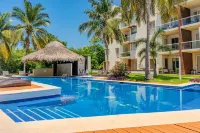 Acapulco Getaway Pool & Jacuzzi 2 BR - شقق