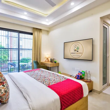 Urban Alcove Executive Suites by Luxe 8