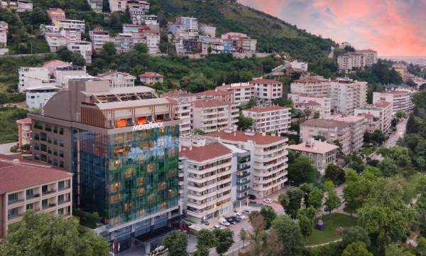 Mövenpick Bursa Hotel and Thermal Spa