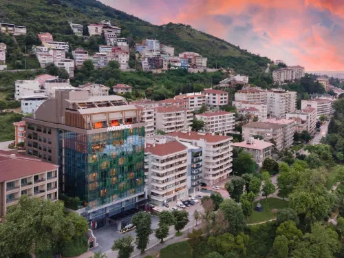 Mövenpick Bursa Hotel and Thermal Spa - 5-Star