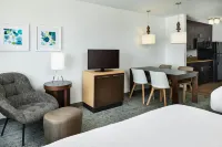 TownePlace Suites Garden City - Wifi