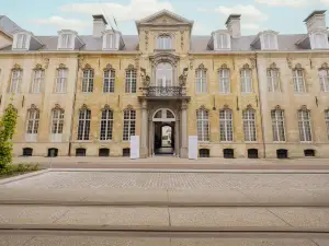 Sapphire House Antwerp, Autograph Collection