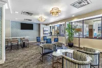 DoubleTree by Hilton Hotel Milwaukee Downtown - Boutique