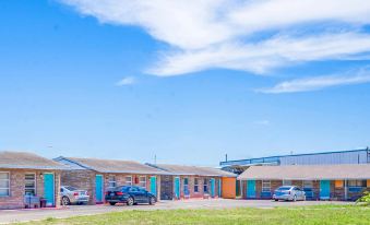 Gulfway Motel by OYO Near Airport I 37