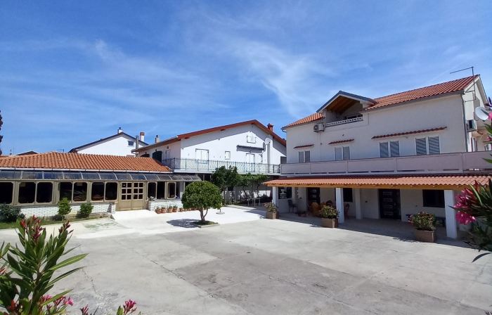 Apartment-Rooms Preka