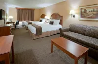 Expressway Suites Fargo - Pools