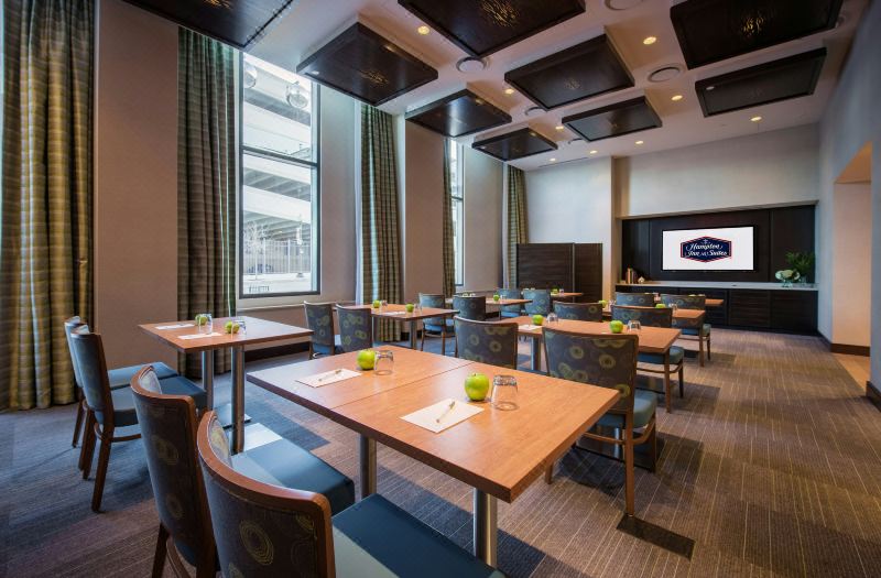 Hampton Inn & Suites Washington D.C./Navy Yard Area photo 4