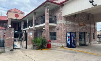 Econo Lodge Inn & Suites Downtown San Antonio Riverwalk Area