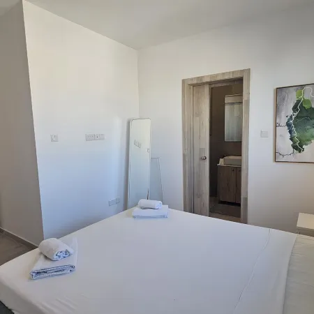 Stay Larnaca Pearl Apartment