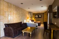 Sant Jordi Boutique Hotel - Airport Shuttle
