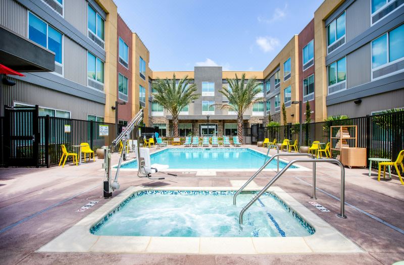Home2 Suites by Hilton Carlsbad photo 2