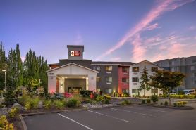 Best Western Plus Portland Airport Hotel  Suites