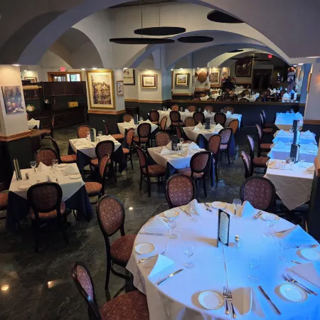 Meadowlands Plaza Hotel