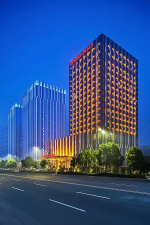 Wanda Realm Bengbu Отели рядом с достопримечательностью «Anhui University of Science and Technology (Longhu Campus)»