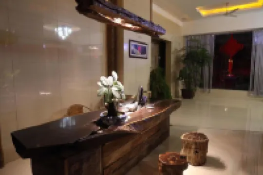 Honghe Lotus Inn