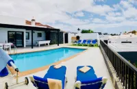 Villa Neptuno with Private Pool, Sea View, Smart-TV & Free Wifi -  Ferienhäuser