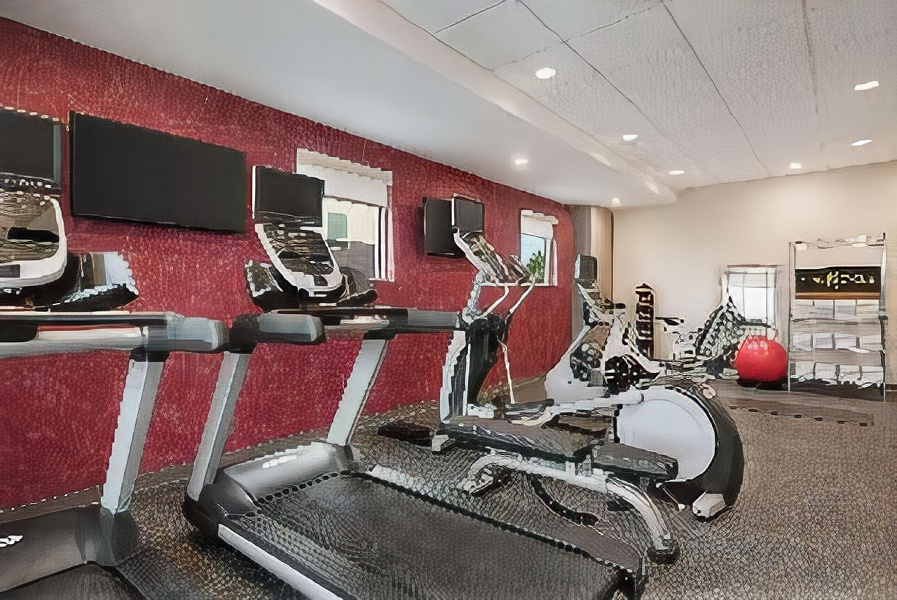 Home2 Suites by Hilton Brooklyn Park Minneapolis