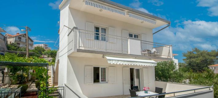 Slavica Hotels in Slatine