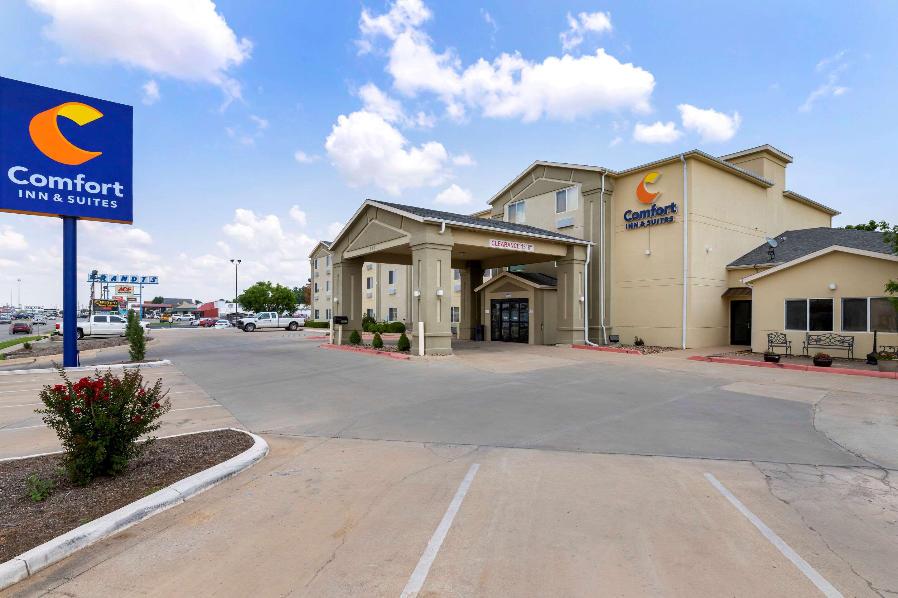 Comfort Inn & Suites Ponca City Near Marland Mansion