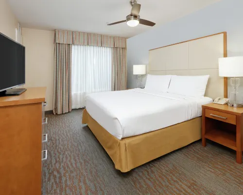 Homewood Suites by Hilton San Diego-Del Mar Hotels near Green Flash Brewery
