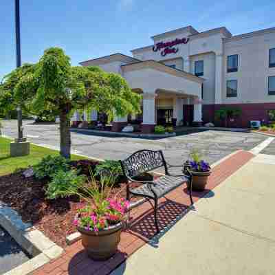 Hampton Inn Chicopee/Springfield Hotel Exterior