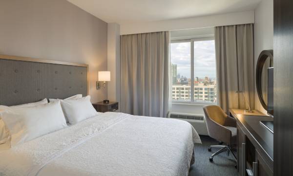 Hampton Inn Manhattan - Times Square South