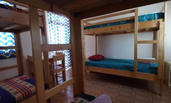 Hotel Ah Maio - Comfortable Bed Mixed Dormitory