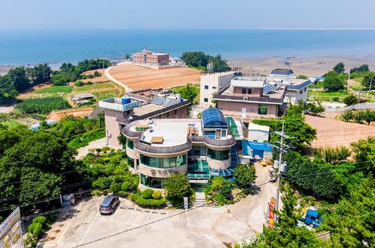 부안 동그라미펜션