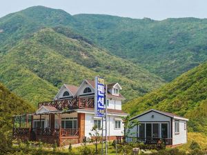 Muju Observatory Pension