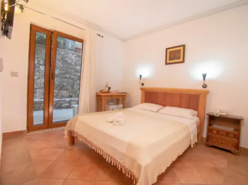 Levantin Inn Room N6 Park View Hotels in Sveti Stefan
